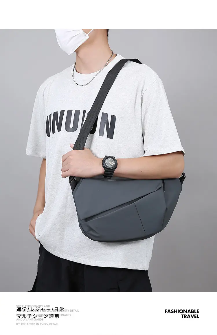 Men's Large Capacity Crossbody Bag Lightweight Cycling Bag — feature 21