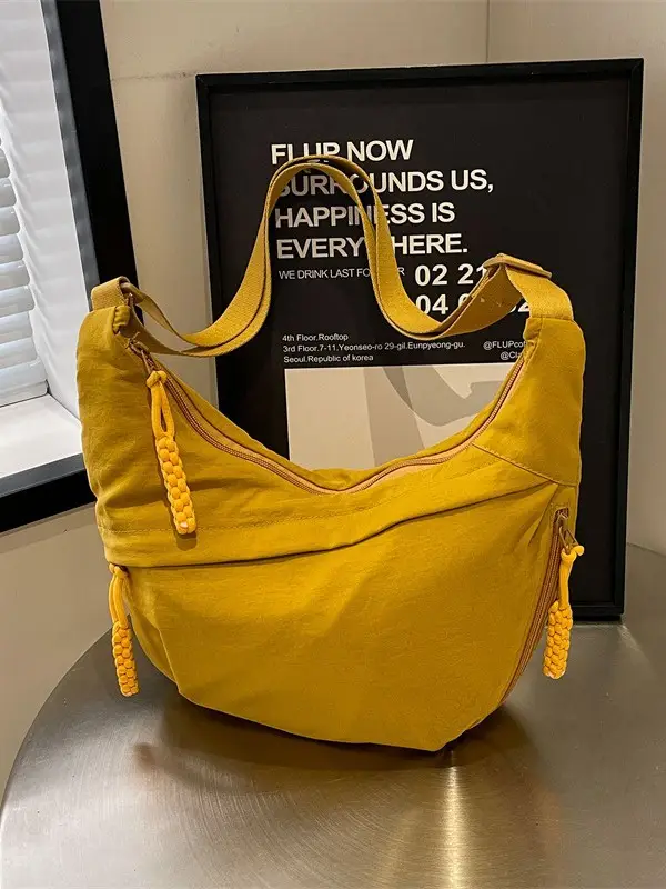 Women Crossbody Bag Large Capacity Commuting Sports Bag - Image 12