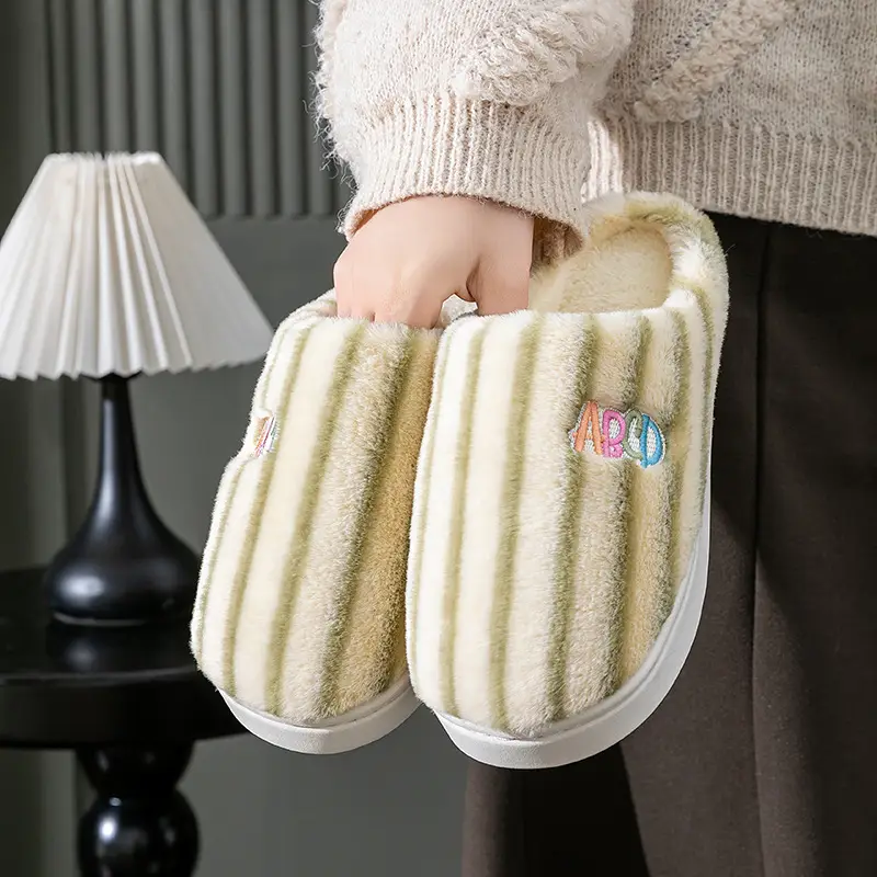 New Simple Striped Cotton Slippers, Non-Slip and Warm, Winter Baotou Household Plush Cotton Slippers, Women's Home Wool Slippers