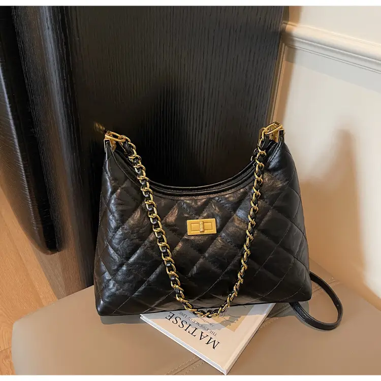 Silver Quilted Chain Tote Bag for Women 2025 — feature 17