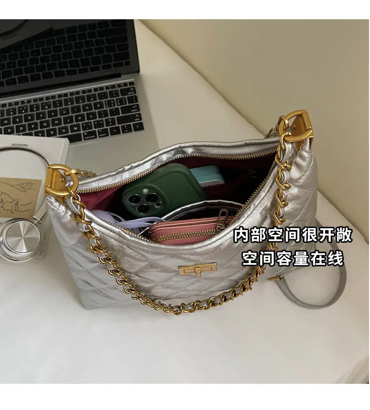 Silver Quilted Chain Tote Bag for Women 2025 — feature 8