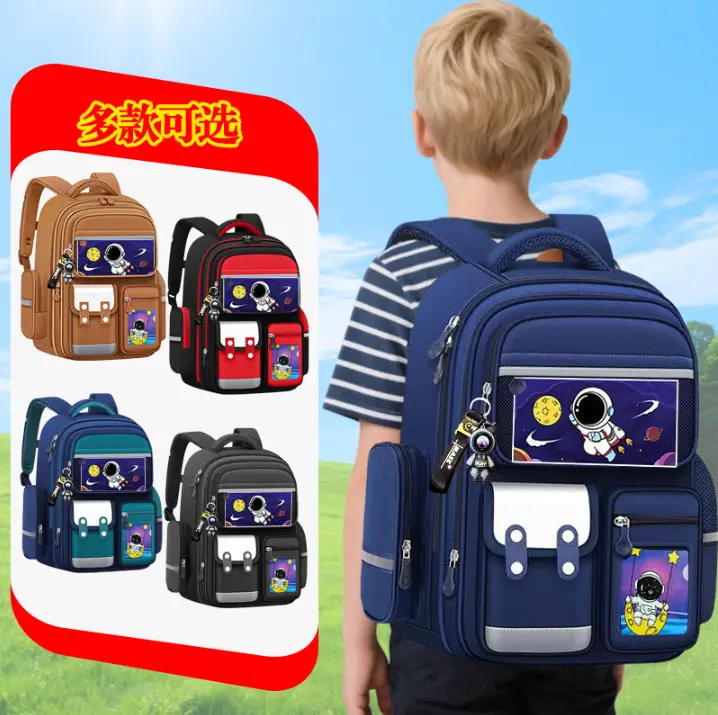 Astronaut Children's Schoolbag for Boys in Grades 1, 2, 3 to 6, Primary School Boys, 2025 New Model Spine-Protecting Backpack