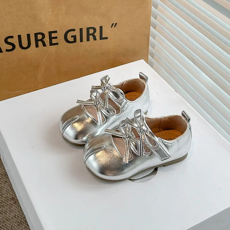 Little Girl Leather Shoes Princess Design 2025