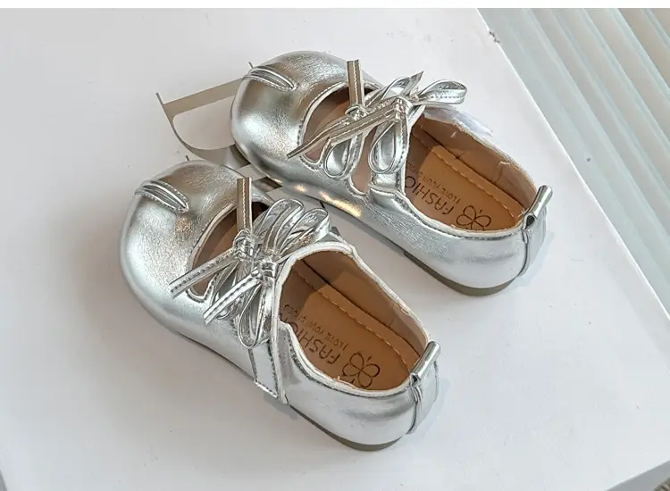 Little Girl Leather Shoes Princess Design 2025 — feature 12