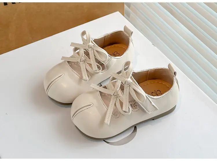 Little Girl Leather Shoes Princess Design 2025 — feature 8