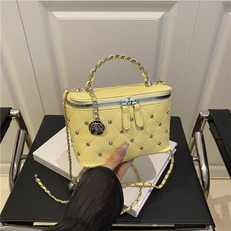 Trendy Textured Quilted Handbag for Women 2025 - Image 8