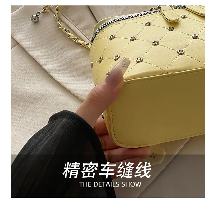 Trendy Textured Quilted Handbag for Women 2025 — feature 6