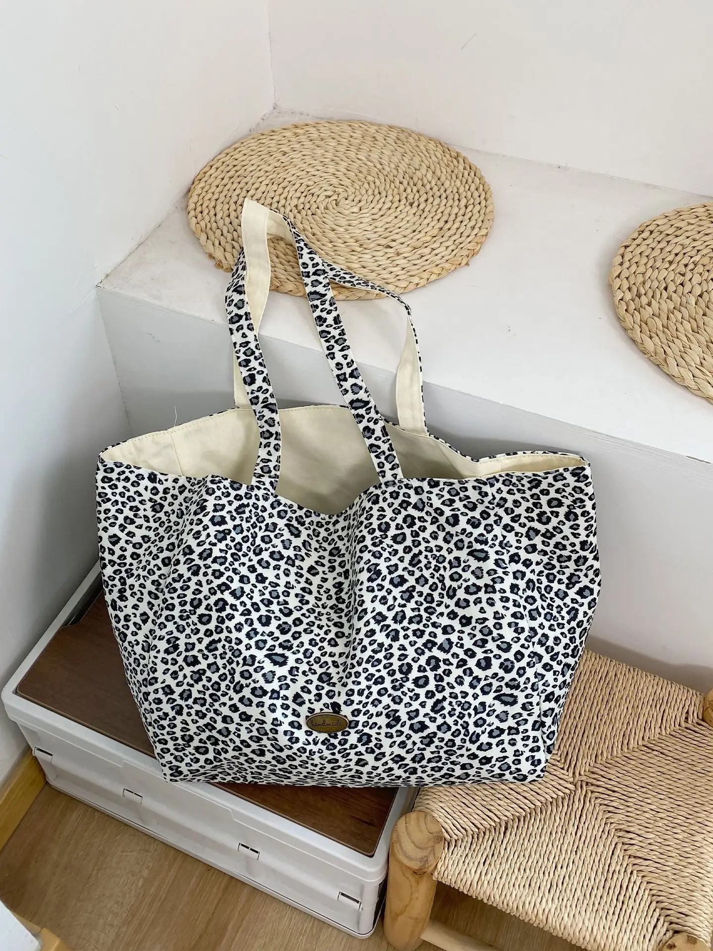 Retro Leopard Print Double-Sided Shoulder Bag for Women - Image 9