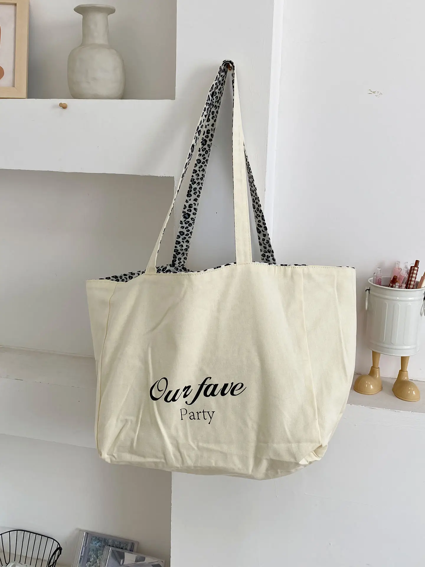 Retro Leopard Print Double-Sided Shoulder Bag for Women — feature 25