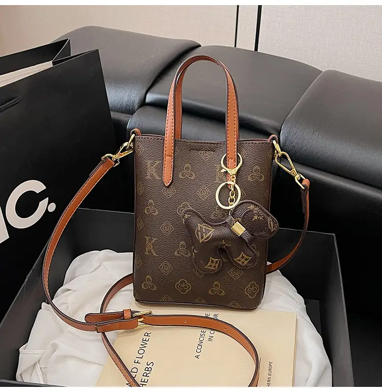 Luxury Retro Printed Mobile Phone Bag for Women — feature 19