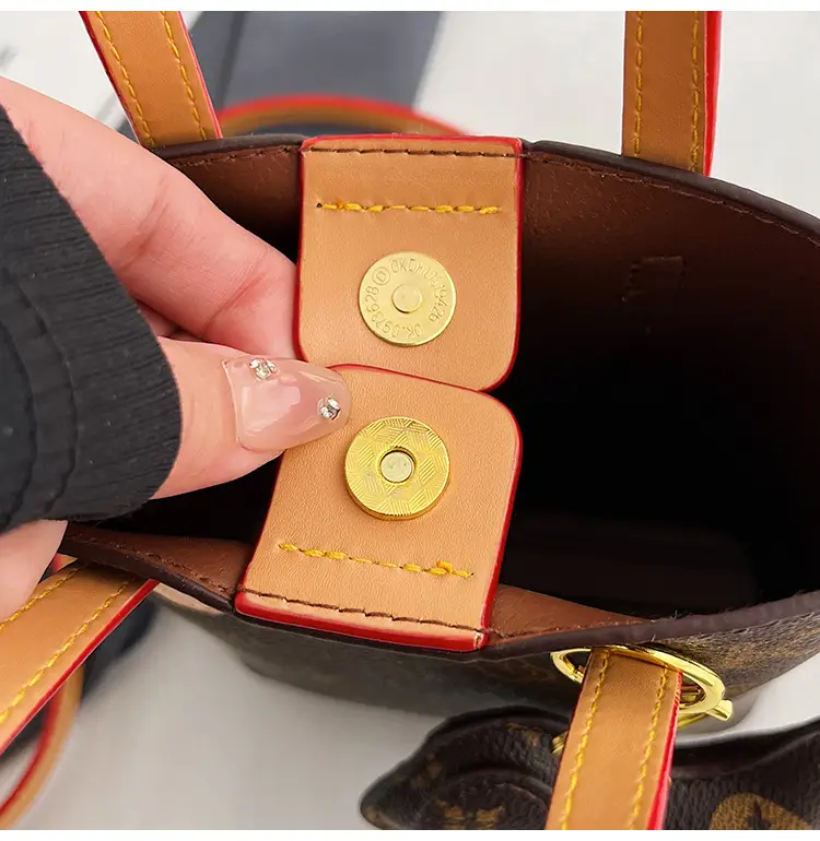 Luxury Retro Printed Mobile Phone Bag for Women — feature 23