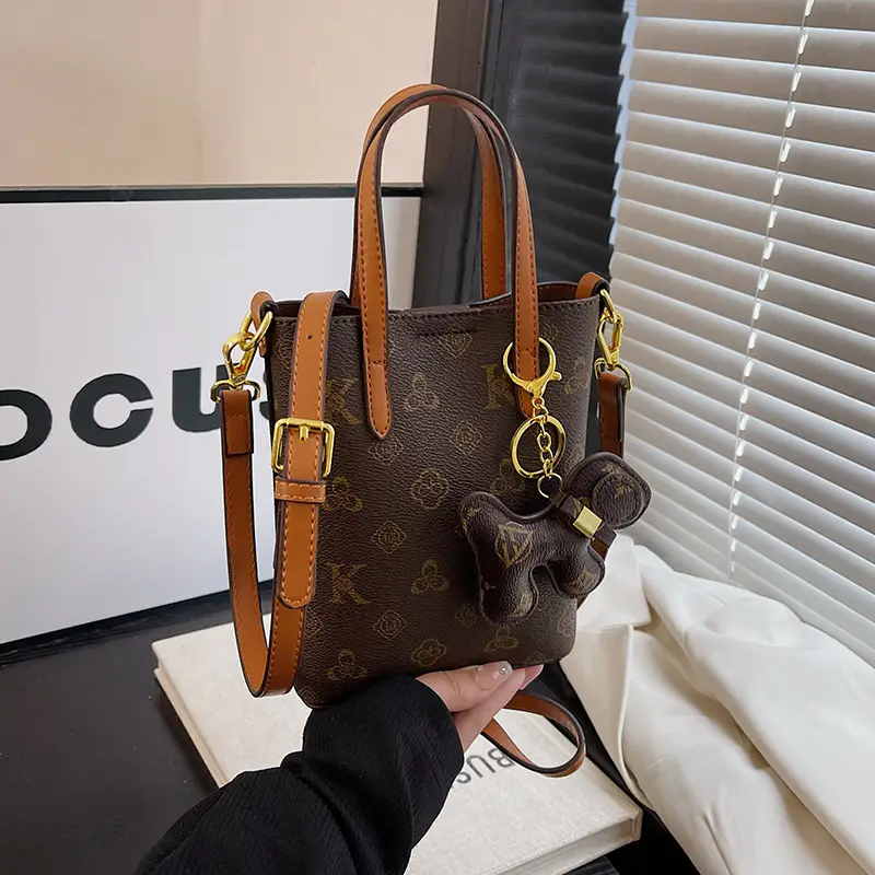Luxury Retro Printed Mobile Phone Bag for Women - Image 3