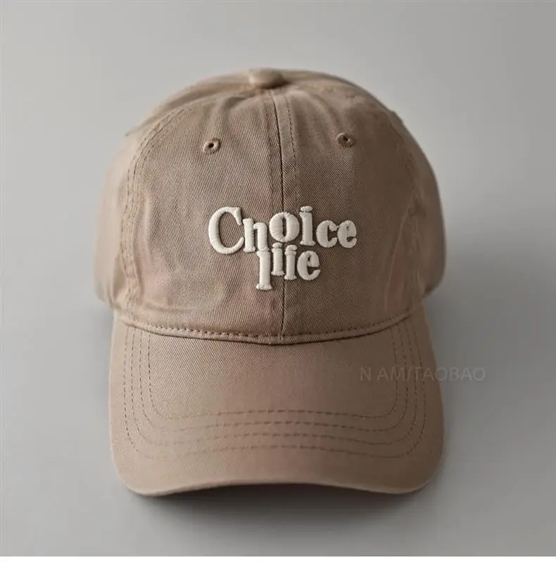3D Letter Embroidered Beige Baseball Cap for Men Women — feature 2