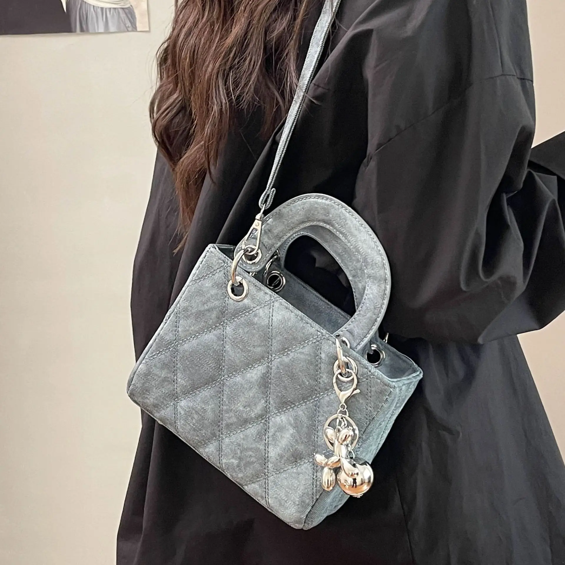 Luxury Grey Quilted Shoulder Bag with Chain Detail - Image 6