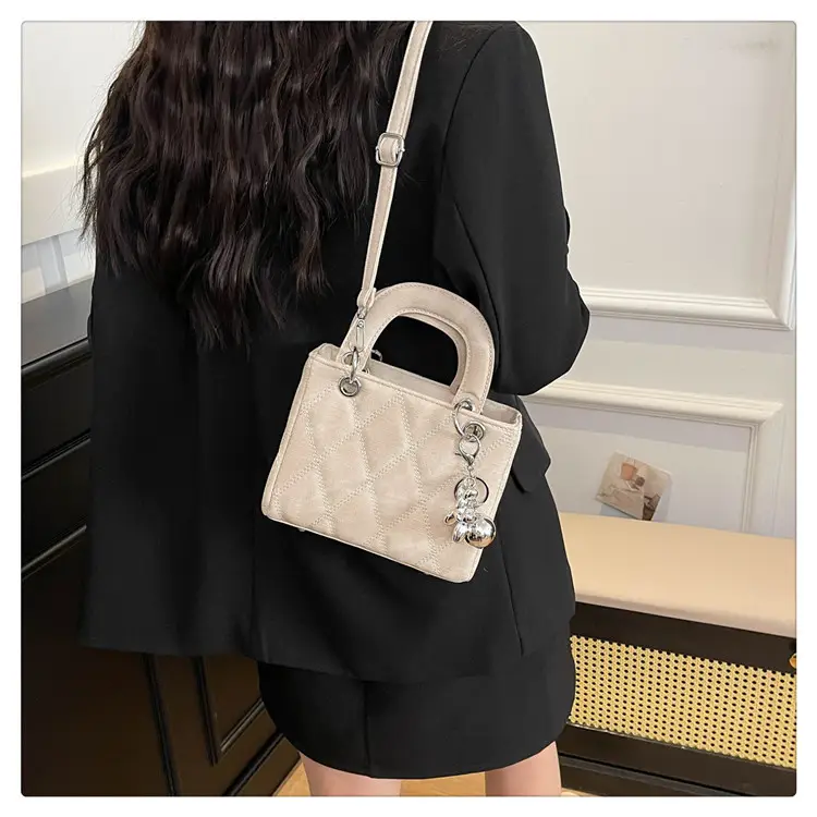 Luxury Grey Quilted Shoulder Bag with Chain Detail — feature 17
