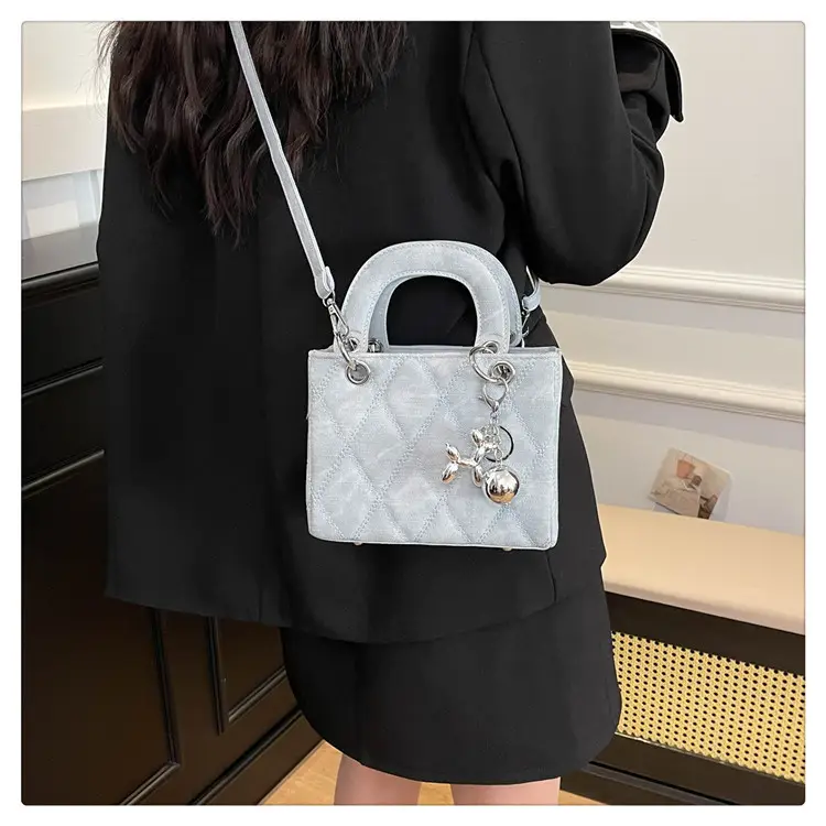 Luxury Grey Quilted Shoulder Bag with Chain Detail — feature 19
