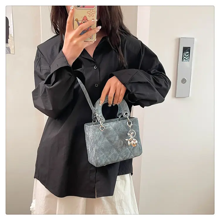 Luxury Grey Quilted Shoulder Bag with Chain Detail — feature 24