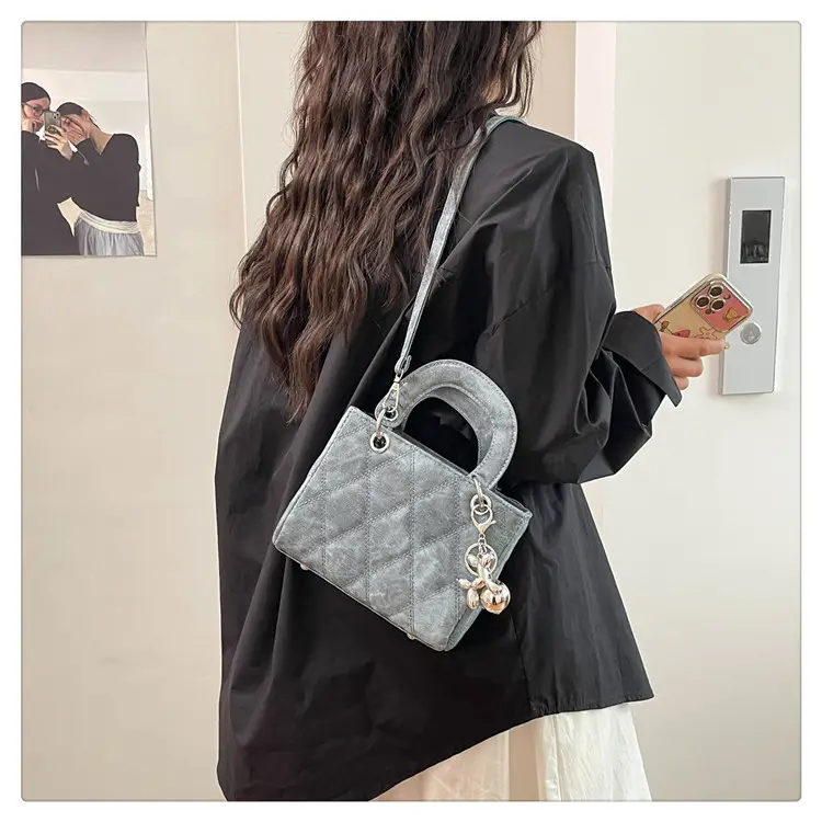 Luxury Grey Quilted Shoulder Bag with Chain Detail — feature 25