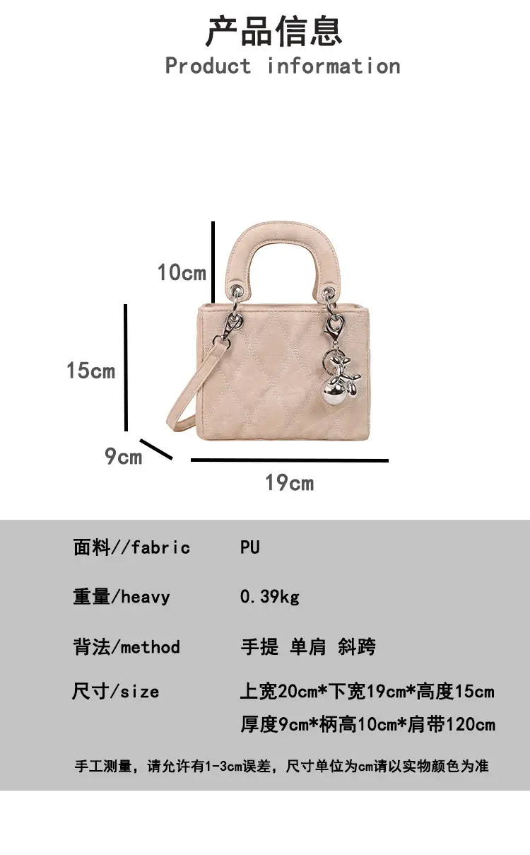Luxury Grey Quilted Shoulder Bag with Chain Detail — feature 3