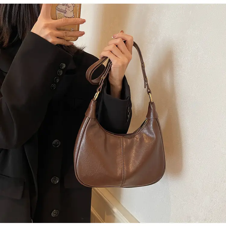 Retro Brown Leather Shoulder Bag Women 2025 — feature 12