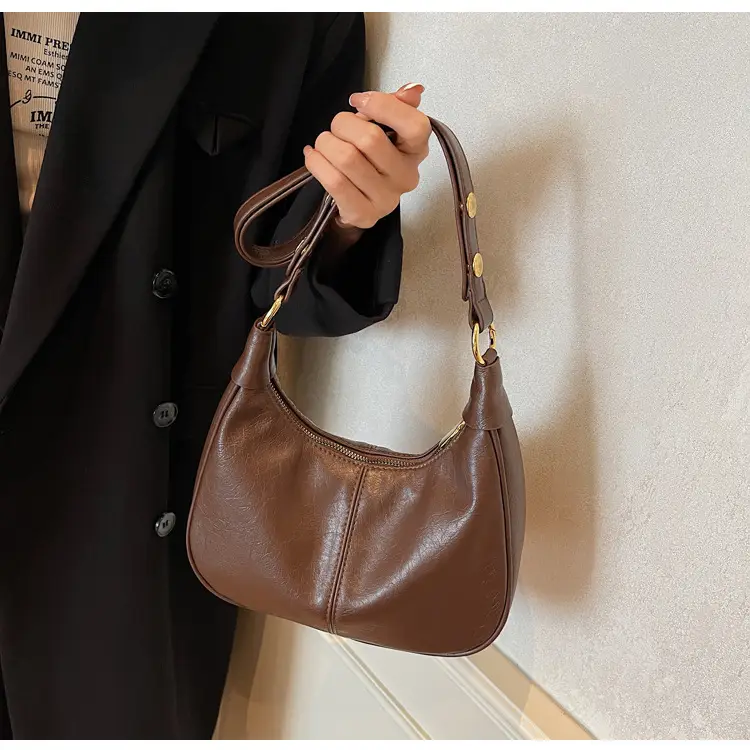 Retro Brown Leather Shoulder Bag Women 2025 — feature 14