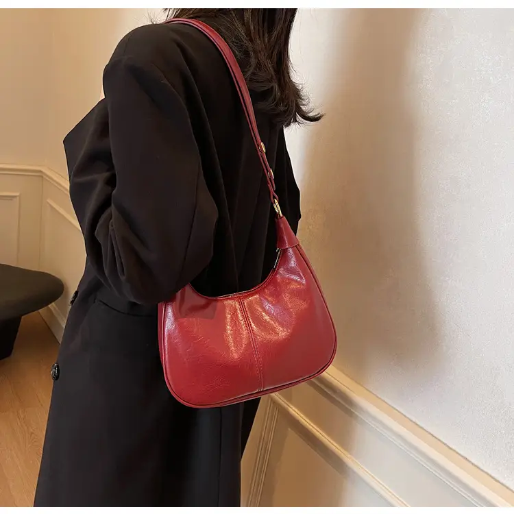 Retro Brown Leather Shoulder Bag Women 2025 — feature 18