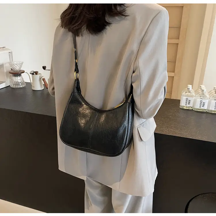 Retro Brown Leather Shoulder Bag Women 2025 — feature 20