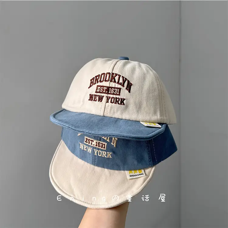 Red Baseball Cap for Boys Girls Sun Protection — feature 2