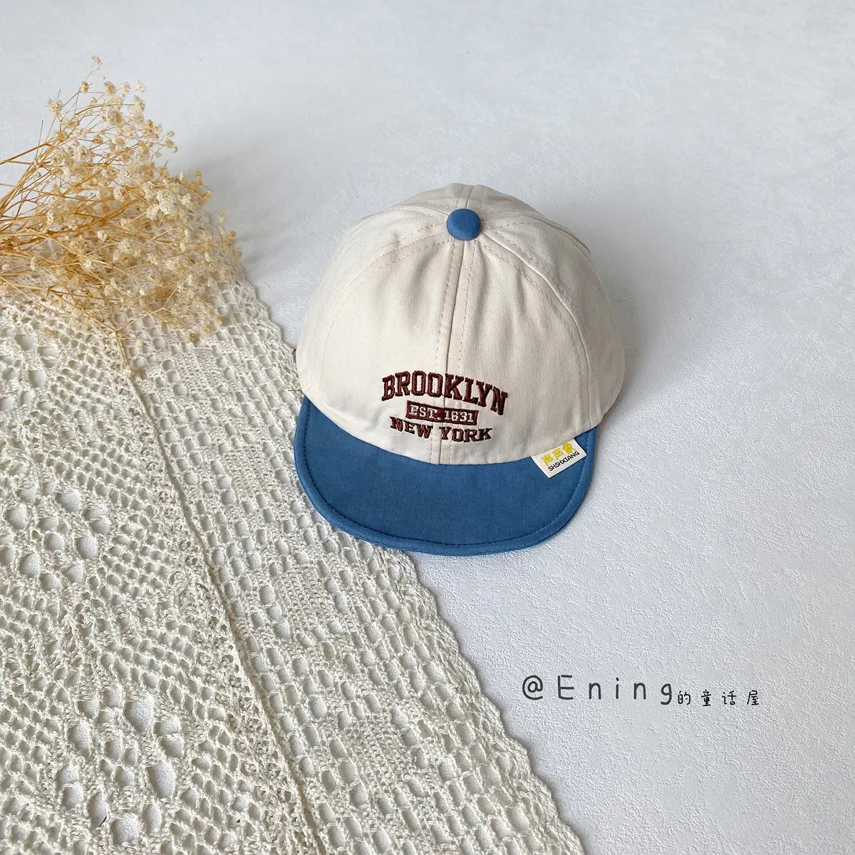 Red Baseball Cap for Boys Girls Sun Protection - Image 5