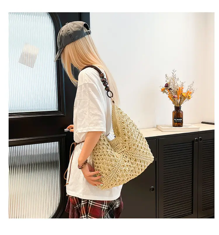 Women Straw Woven Bag Seaside Beach Hollow Shoulder Tote 2026 — feature 20