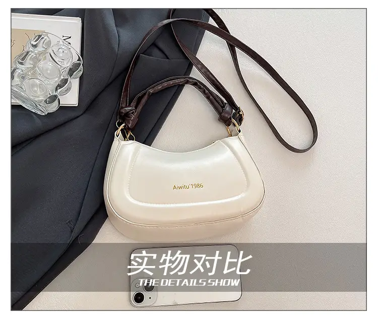 French Retro Niche Commuter Bag Cream 2025 — feature 9