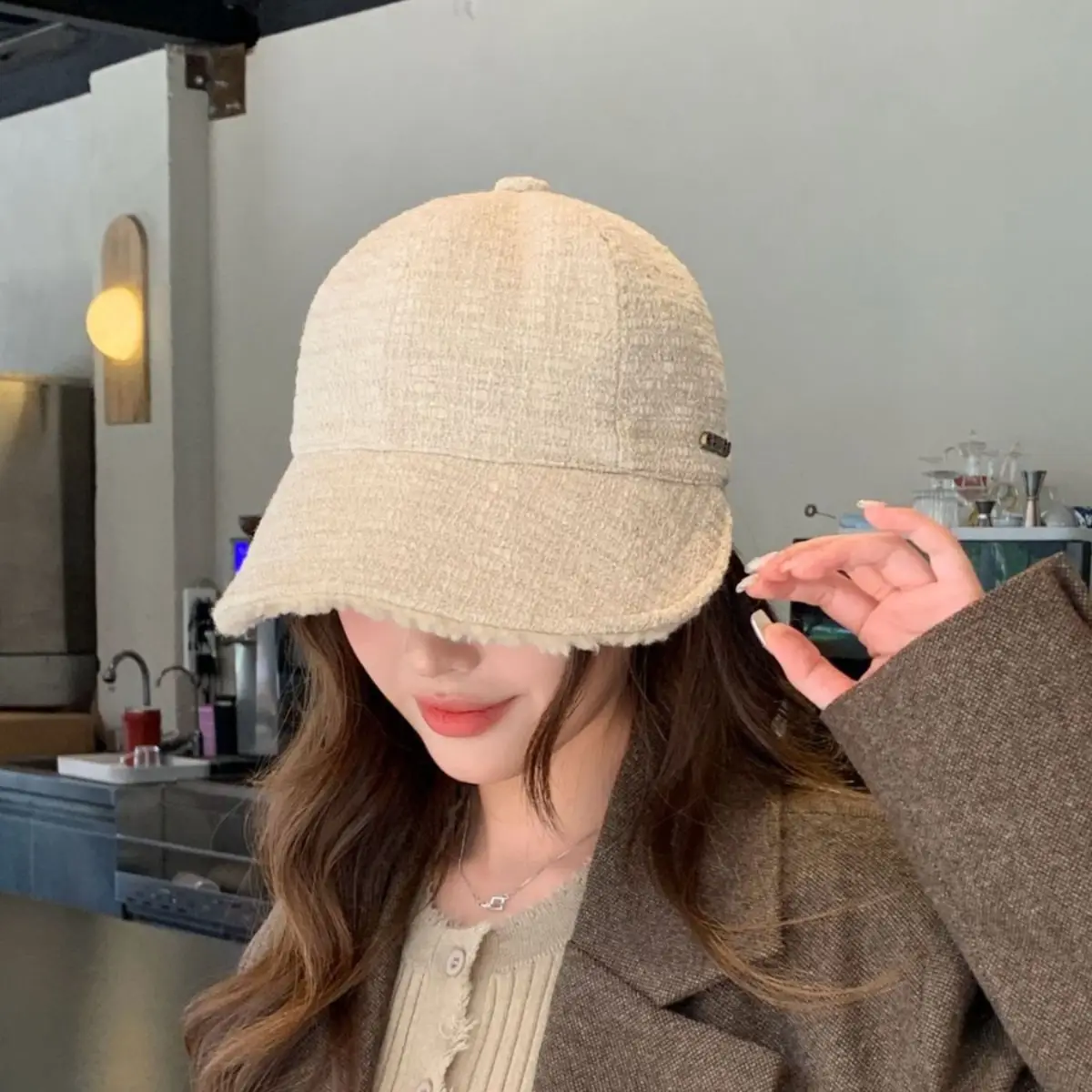 Women Wool Duckbill Cap with Large Brim Cream