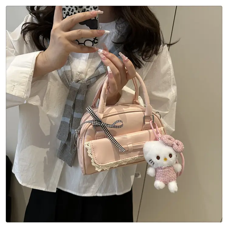 Cute Cartoon Boston Bag 2025 Summer New Large Capacity Textured Shoulder Crossbody Bag — feature 28