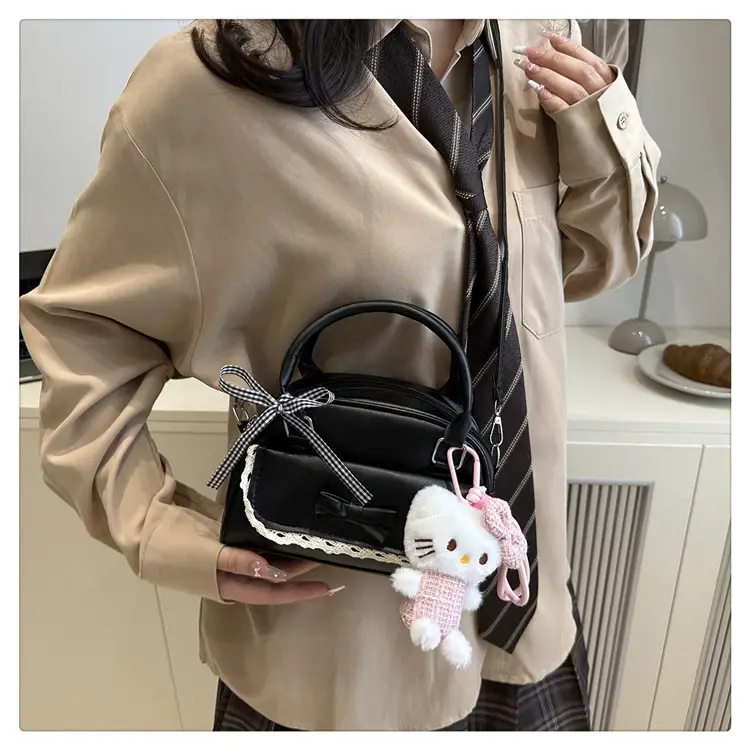 Cute Cartoon Boston Bag 2025 Summer New Large Capacity Textured Shoulder Crossbody Bag — feature 30