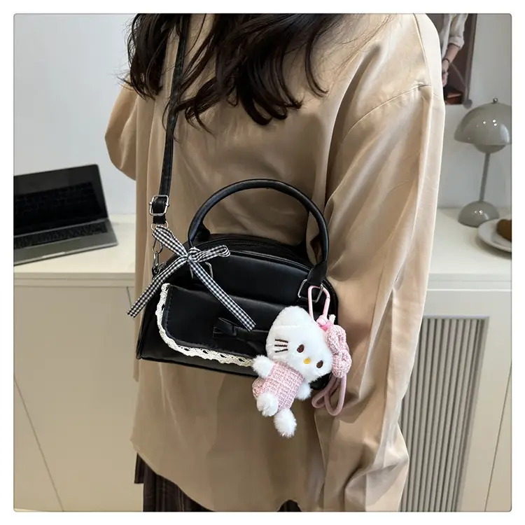 Cute Cartoon Boston Bag 2025 Summer New Large Capacity Textured Shoulder Crossbody Bag — feature 33