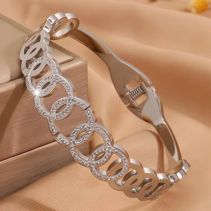 Titanium Bracelet Lucky Five-Ring Diamond Couple's Open Full Diamond Light Luxury High-End β feature 16