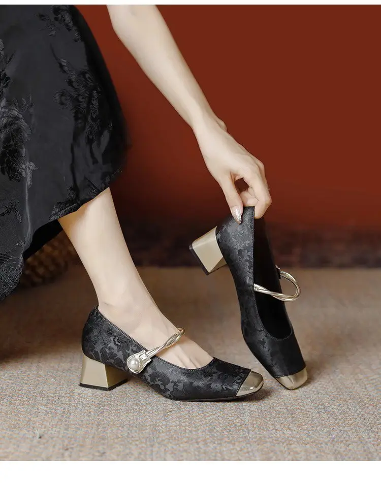New Chinese Style High Heels Women 2025 Square Toe One-Line Thick Heel — feature 10