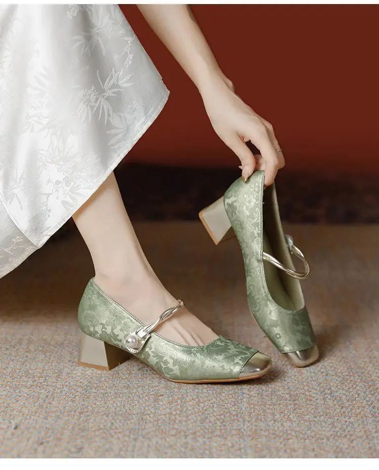 New Chinese Style High Heels Women 2025 Square Toe One-Line Thick Heel — feature 5