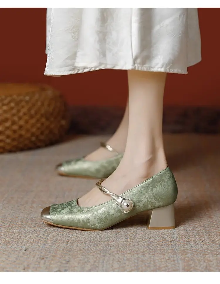 New Chinese Style High Heels Women 2025 Square Toe One-Line Thick Heel — feature 6