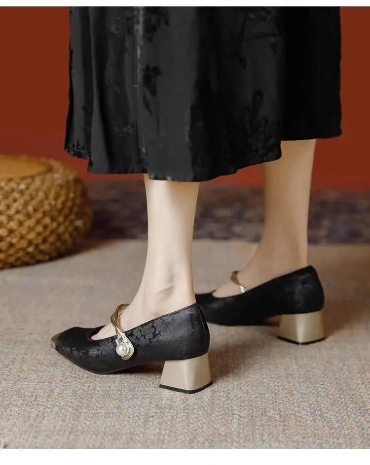 New Chinese Style High Heels Women 2025 Square Toe One-Line Thick Heel — feature 8