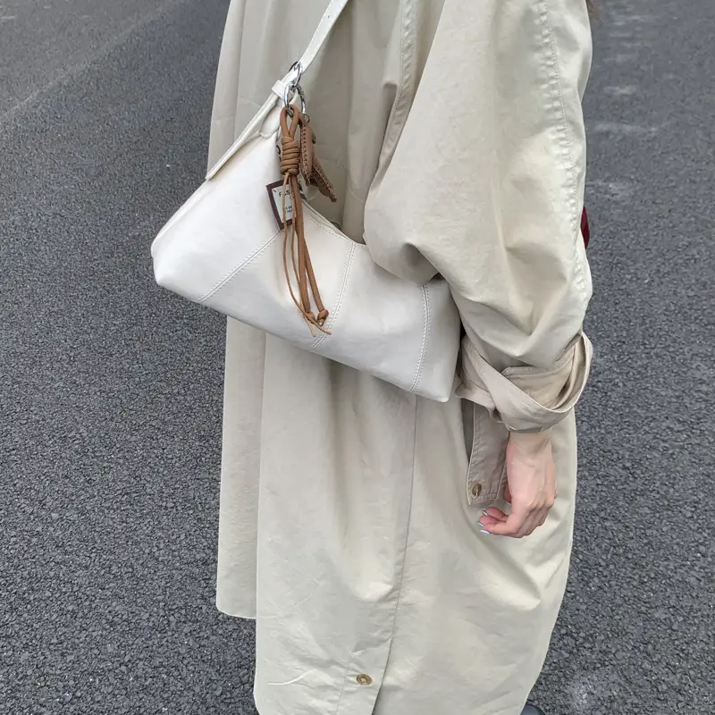Women's Yellow Leather Shoulder Bag 2025 New Niche Design