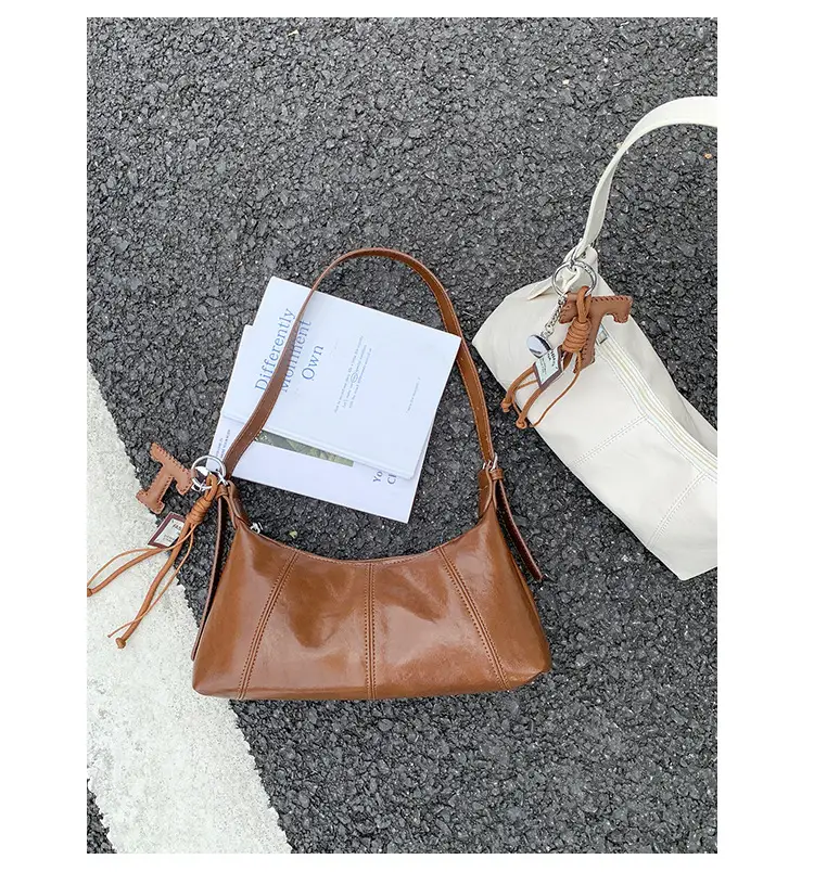 Women's Yellow Leather Shoulder Bag 2025 New Niche Design — feature 39