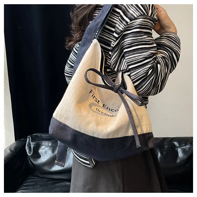 Women's Large Capacity Cloth Shoulder Crossbody Bag — feature 14