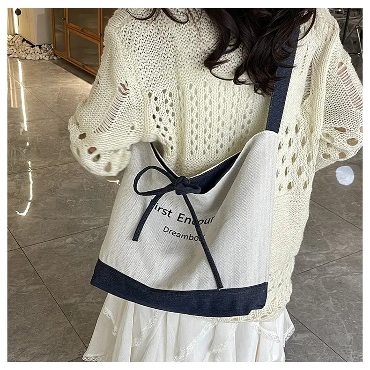 Women's Large Capacity Cloth Shoulder Crossbody Bag — feature 9