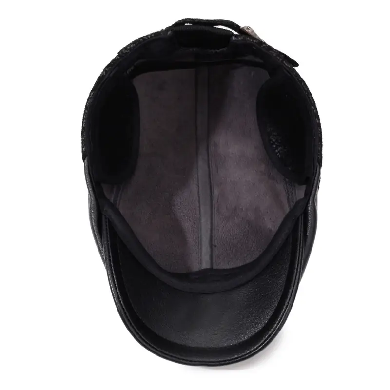 Men's Black Knitted Winter Peaked Cap - Image 5