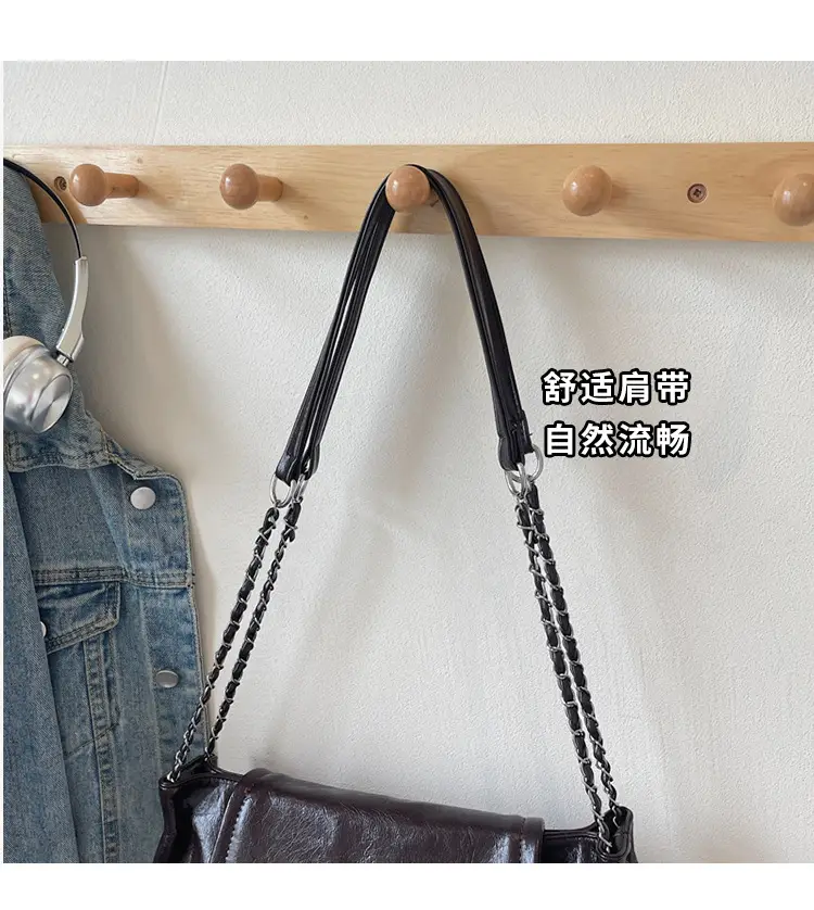 White Chain Crossbody Bag for Women 2025 — feature 3