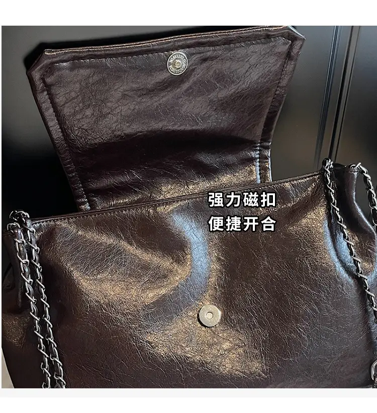 White Chain Crossbody Bag for Women 2025 — feature 5