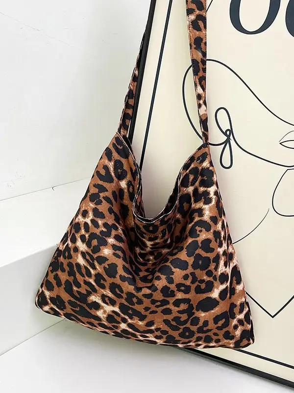 Leopard Print Large Capacity Women's Tote Bag - Image 8