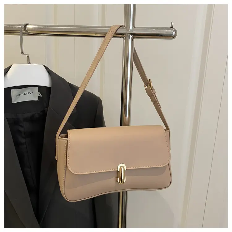 Women's 2025 Summer Lock Shoulder Bag Set of 4 — feature 44