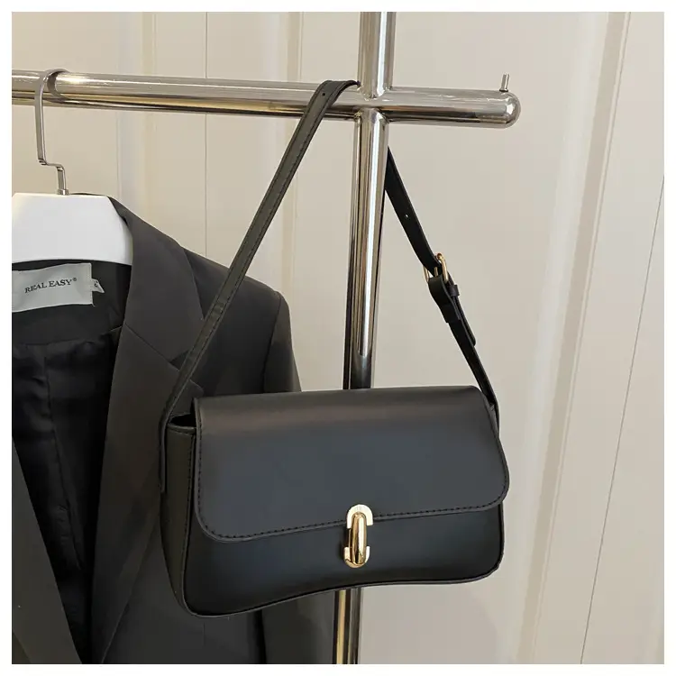 Women's 2025 Summer Lock Shoulder Bag Set of 4 — feature 45